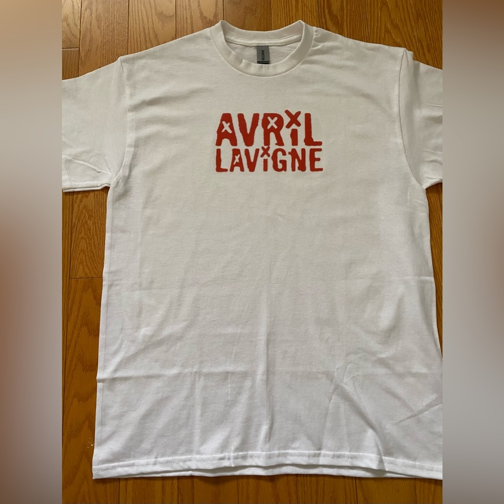 Avril Lavigne T-shirt - Picture 2 of 3